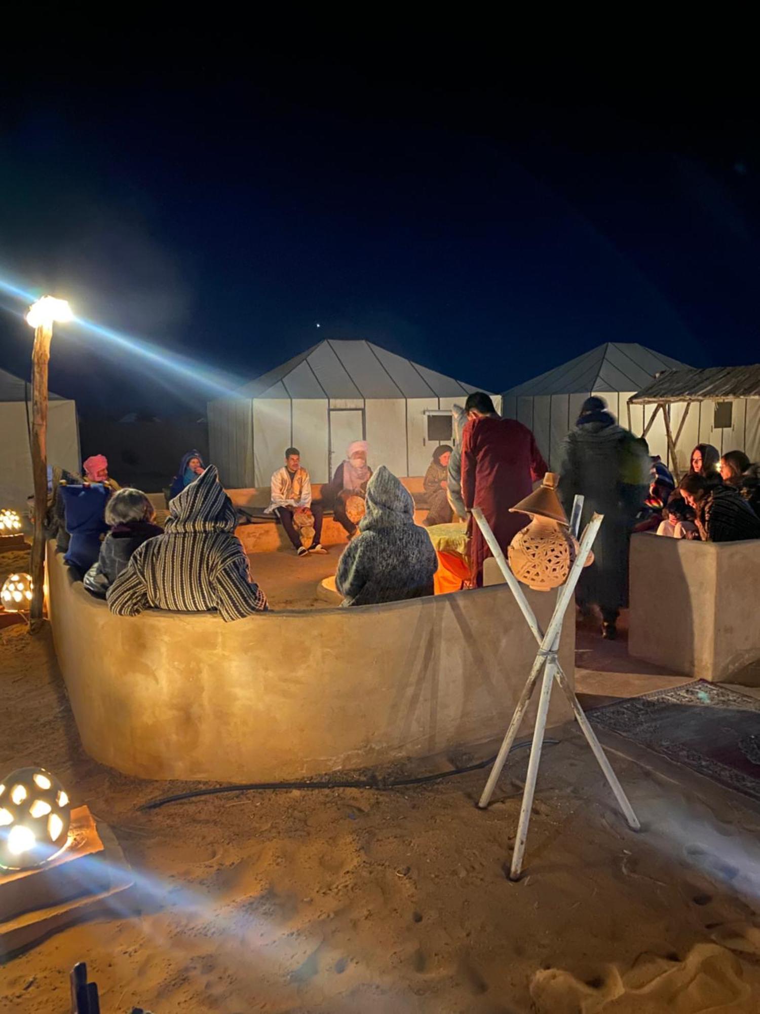 Accommodation Le Touareg Merzouga Extérieur photo